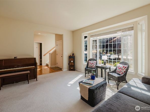 8400 Jeatran Place NW, Silverdale WA 98383