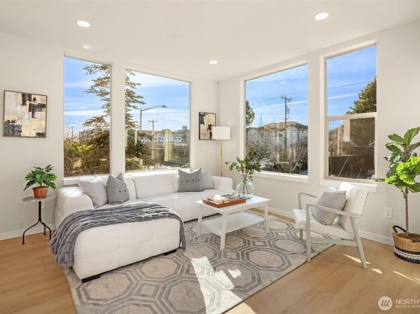 5716 14th Avenue NW, Seattle WA 98107