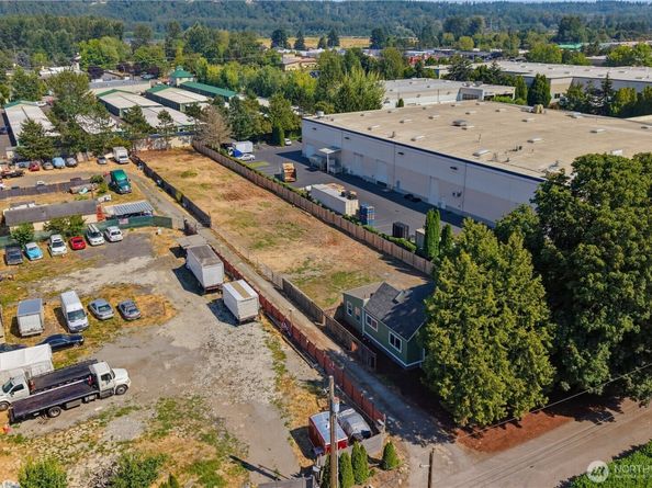 28404 85th Avenue S, Auburn WA 98002