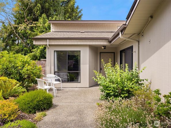 1820 NW 195th Street C17, Shoreline WA 98177