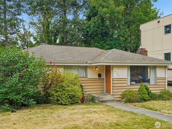 4151 23rd Avenue SW, Seattle WA 98106