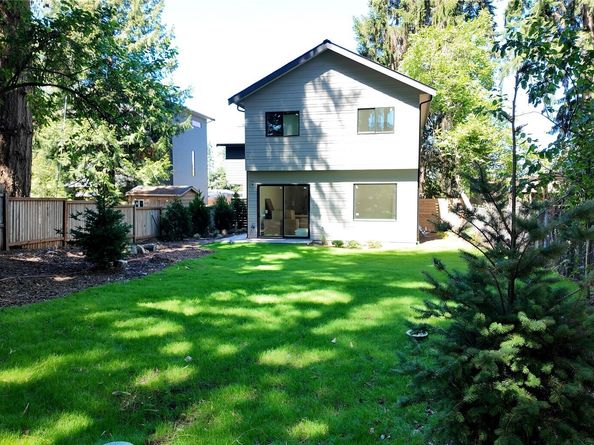 14338 Bagley Avenue N B, Seattle WA 98133
