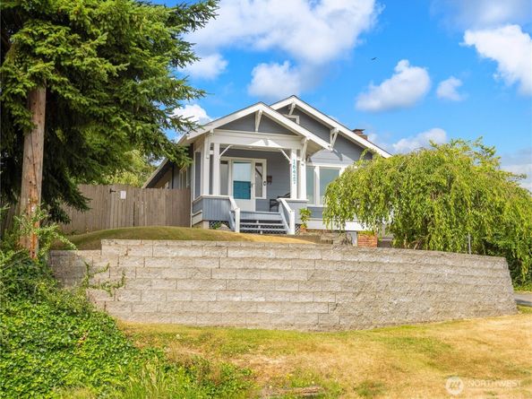 16427 109th Avenue SE, Renton WA 98055