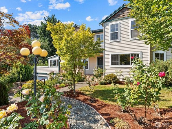 911 Brookmere Street, Edmonds WA 98020