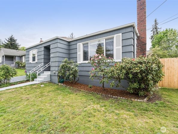 9417 44th Place NE, Seattle WA 98115