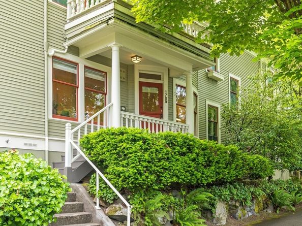 1709 E Republican Street 6, Seattle WA 98112