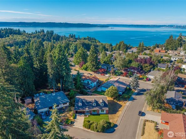 31509 42nd Avenue SE, Federal Way WA 98023
