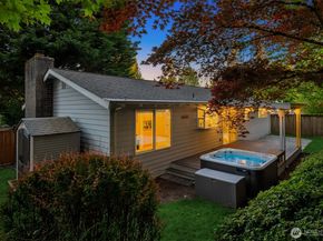 1517 3rd Place, Kirkland WA 98033