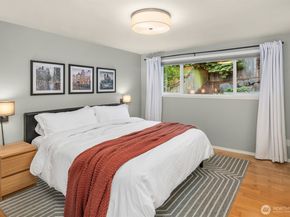 1517 3rd Place, Kirkland WA 98033
