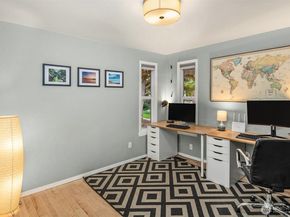 1517 3rd Place, Kirkland WA 98033