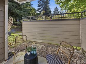 746 Kirkland Circle F102, Kirkland WA 98033