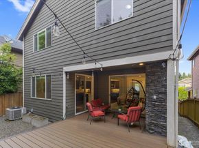 20704 2nd Avenue W, Lynnwood WA 98036