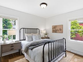 7348 Keen Way N, Seattle WA 98103
