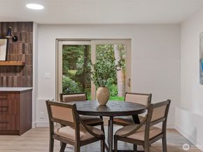 18818 181st Place NE, Woodinville WA 98077