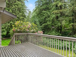 18818 181st Place NE, Woodinville WA 98077