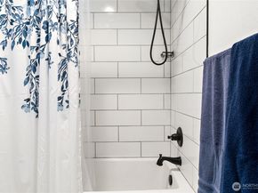 11002 SE Petrovitsky Road G102, Renton WA 98055