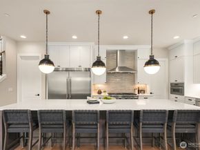 1487 158th Court SE, Bellevue WA 98008