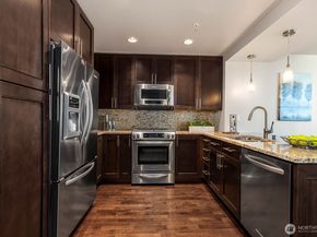 10610 NE 9th Place 1603, Bellevue WA 98004