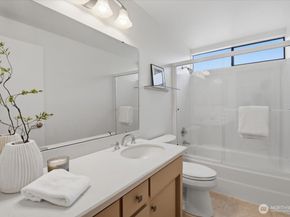 17816 NE 12th Street, Bellevue WA 98008