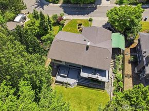17816 NE 12th Street, Bellevue WA 98008