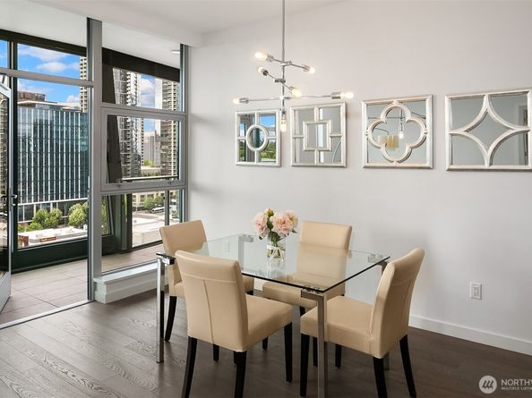 188 Bellevue Way NE 1502, Bellevue WA 98004