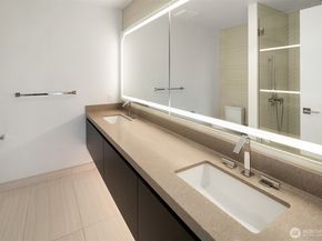 188 Bellevue Way NE 1502, Bellevue WA 98004