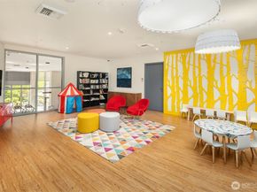 188 Bellevue Way NE 1502, Bellevue WA 98004