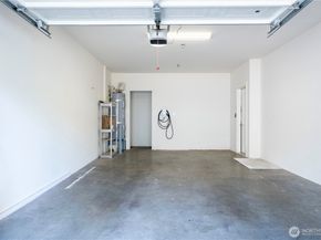 22669 NE Alder Crest Drive 201, Redmond WA 98053
