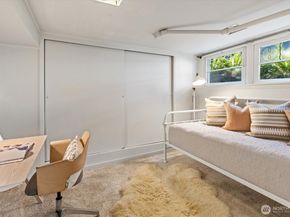 4754 4th Avenue NE, Seattle WA 98105