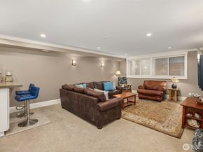 150 Waverly Way, Kirkland WA 98033