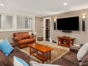 150 Waverly Way, Kirkland WA 98033