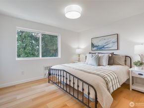 14534 12th Avenue NE, Shoreline WA 98155