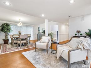 21842 NE 30th Place, Sammamish WA 98074