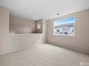 5500 Harbour Pointe Blvd H201, Mukilteo WA 98275