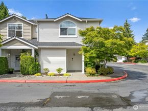 5500 Harbour Pointe Blvd H201, Mukilteo WA 98275