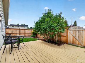 12414 SE 272nd Place D, Kent WA 98030