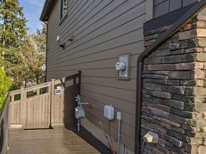 33852 56th Place S, Auburn WA 98001