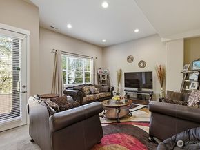 33852 56th Place S, Auburn WA 98001