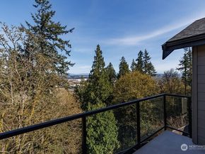 33852 56th Place S, Auburn WA 98001
