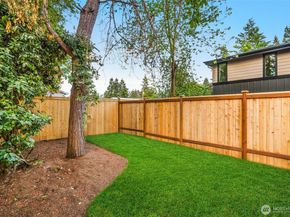 13811 84th Lane NE, Kirkland WA 98034