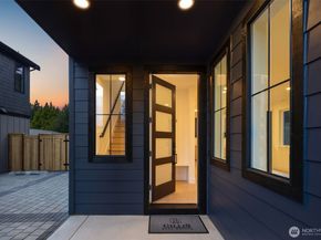 13811 84th Lane NE, Kirkland WA 98034