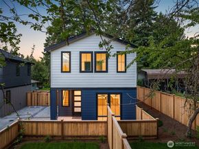 13811 84th Lane NE, Kirkland WA 98034