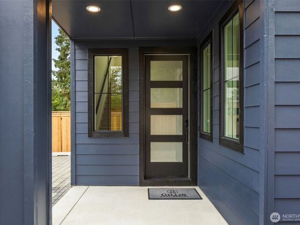 13811 84th Lane NE, Kirkland WA 98034