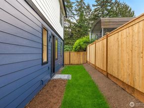 13811 84th Lane NE, Kirkland WA 98034