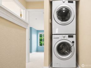 11890 NE 163rd Place 223, Bothell WA 98011