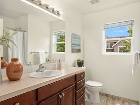 2422 NE Keystone Court, Issaquah WA 98029