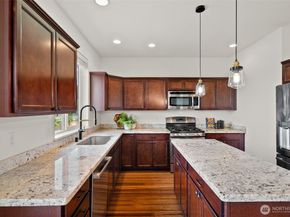 5091 May Street NW, Bremerton WA 98311