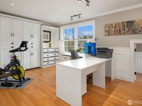 17409 113th Avenue NE, Bothell WA 98011