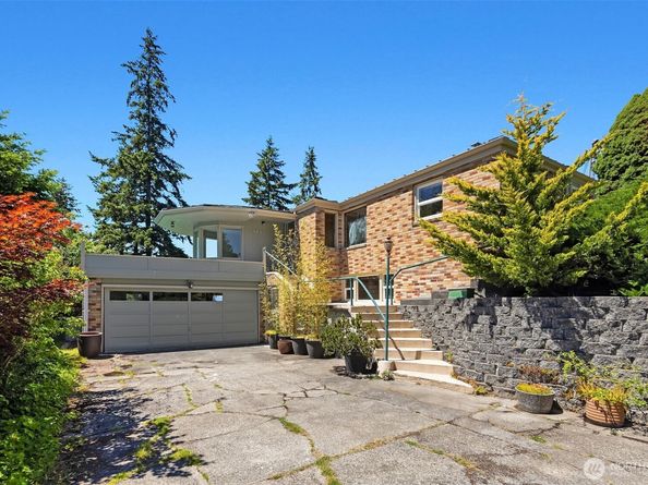 9421 190th Place SW, Edmonds WA 98020