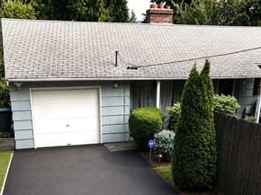 10034 SE 8th, Bellevue WA 98004